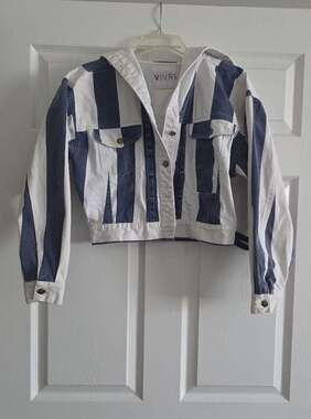 VTG VIVRE Jeans Striped Cropped Denim Jacket Sz Small Blue White Stars 80s 90s